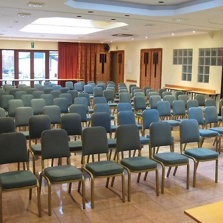 Hotel Best Western County House Saint-Gilles Bagian luar foto